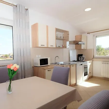 Apartment Maja
