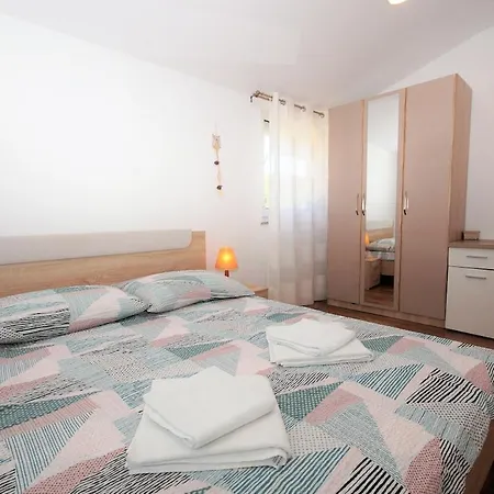 Appartamento Maja Pola